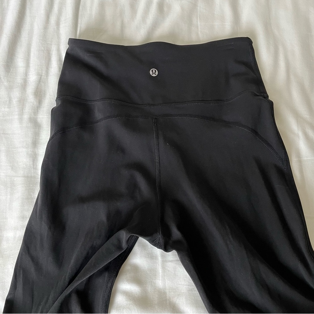 Lululemon Groove 29.5-30 inseam black HR Nulu Align flared pant short 6 - Picture 4 of 7